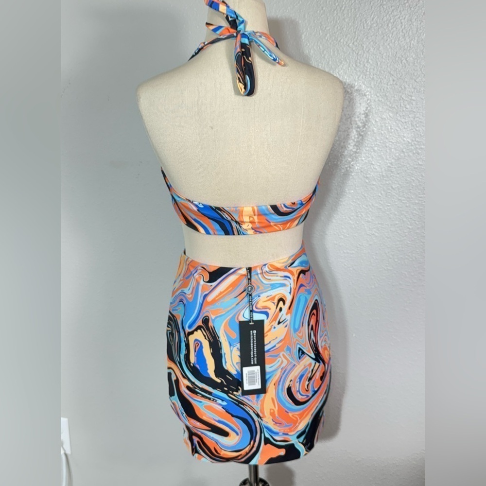 White Fox Boutique Like No Other Mini Dress size small orange/blue/black - Picture 12 of 14